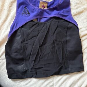 Nike Women's Purple and Black Crop Top
